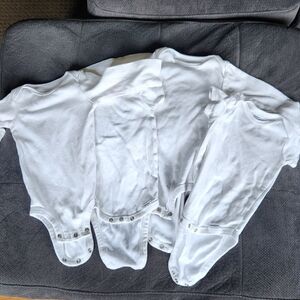 Plain white onesie bundle of 4